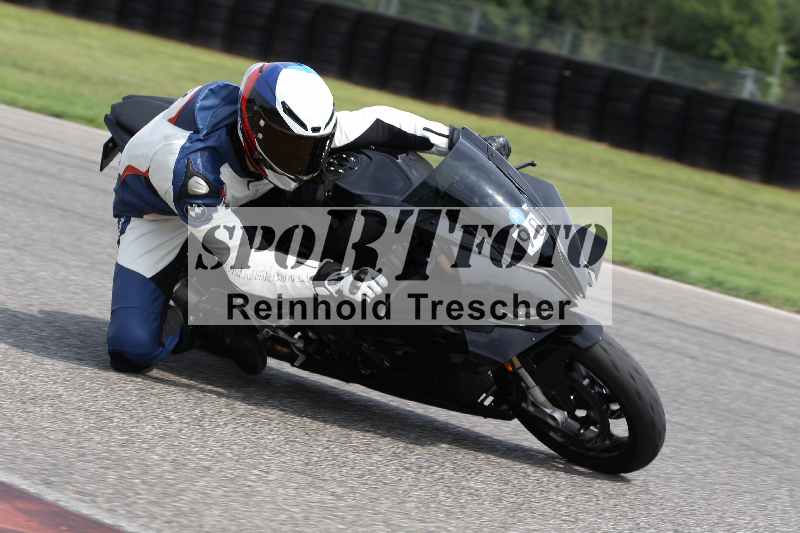 /41 06.08.2025 FREERIDE Training ADR/Gruppe M/90